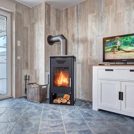 Zur Frischen Brise - Whg. 1 アパート